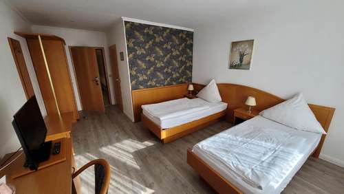 www.schlosspark-hotel.de
