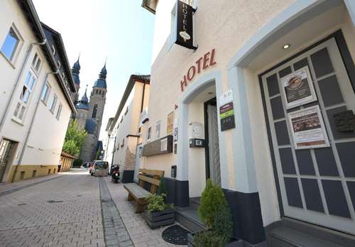 www.hotelaltspeyer.de