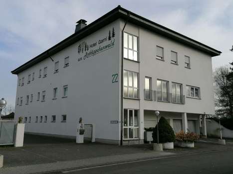 www.hotel-am-rotkaeppchenwald.de