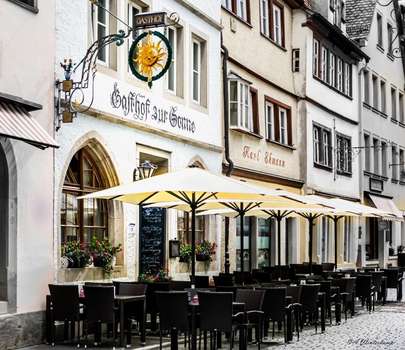 www.hotel-sonne-rothenburg.com