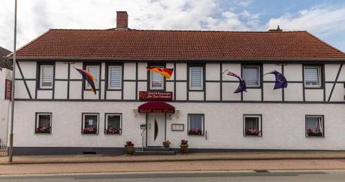 www.hotel-zur-post-ochsendorf.de