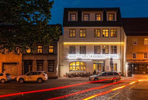 www.hotel-am-bachhaus.de