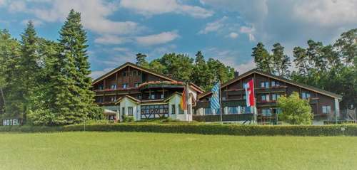 www.waldgasthof-am-letten.de