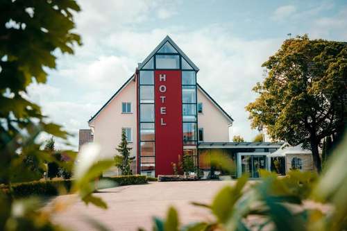 www.hotel-ochsen-merklingen.de