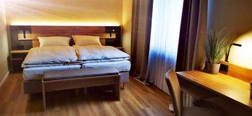 www.hotel-atelier.de