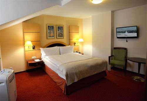 www.hotelamkochbrunnen.de