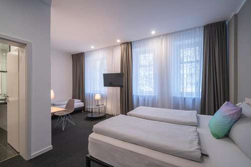 www.hotelbigmama.com