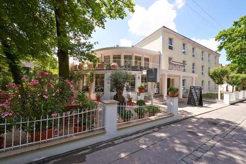 www.prinzmyshkin-parkhotel.com