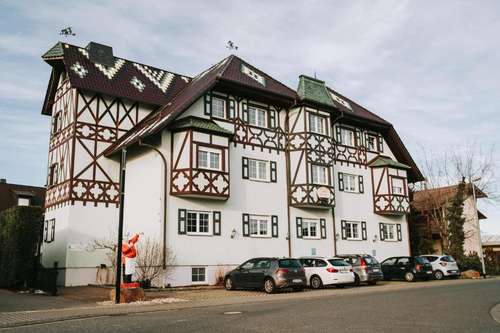 www.schloss-astheim.de