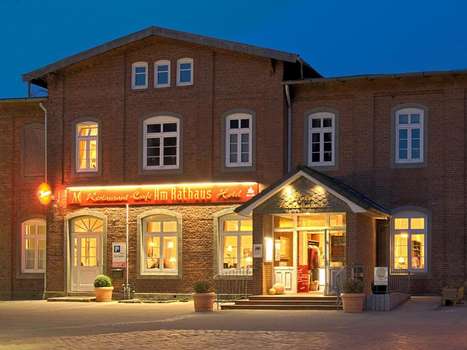www.hotelschoenberg.de