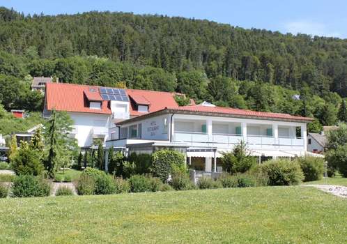 www.hotelzuefle.de