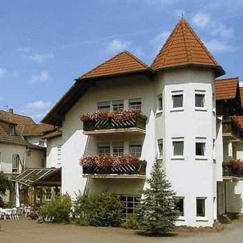 www.zum-ochsen-hauenstein.de