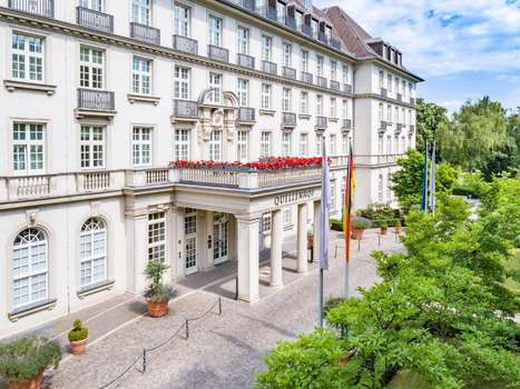 www.parkhotel-quellenhof.de