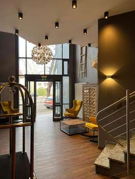 www.alleehotel-ka.de
