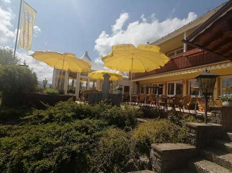 www.kleineslandhotel.de