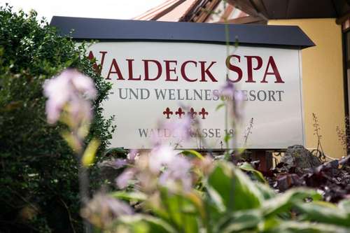 www.hotel-waldeck.com