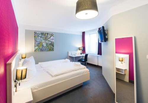 www.hotel-brinckmansdorf.de