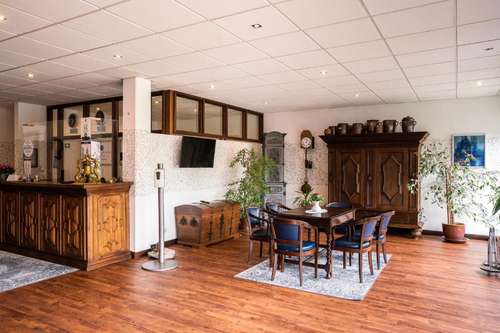 www.kretschmanns-hotelamkamp.de