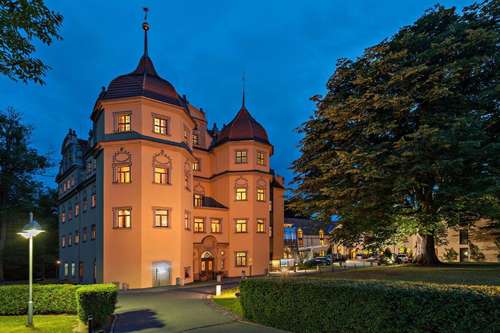 www.schlosshotel-althoernitz.com