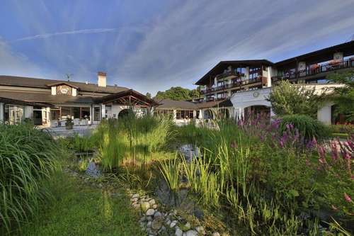 www.alpenhof-murnau.com