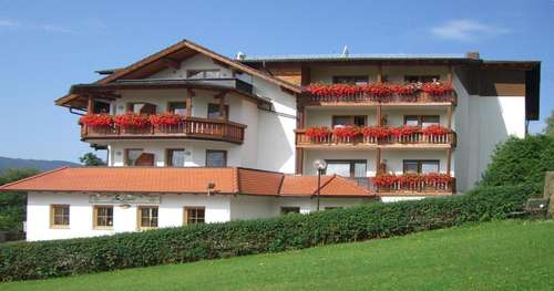 www.hotelpension-zur-linde.de