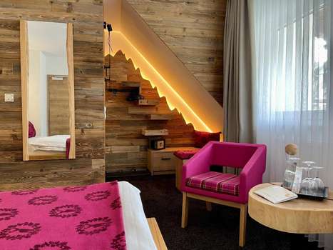 www.naturhotel-rauszeit.de
