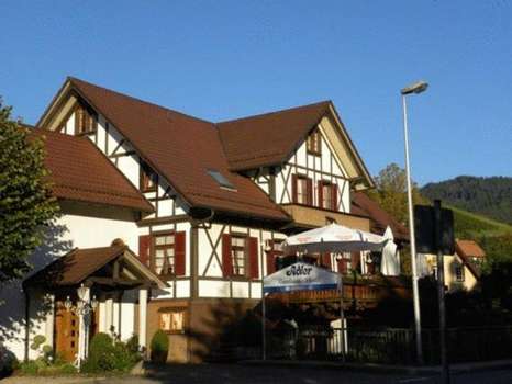 www.hotel-adler-buehlertal.de