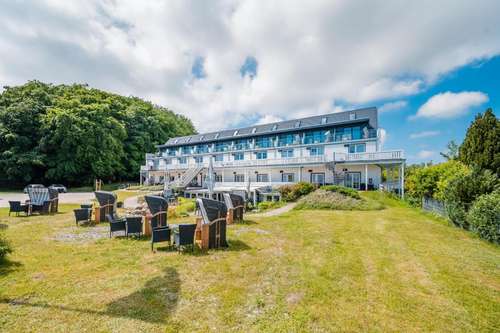 www.koenigslinie-ruegen.de
