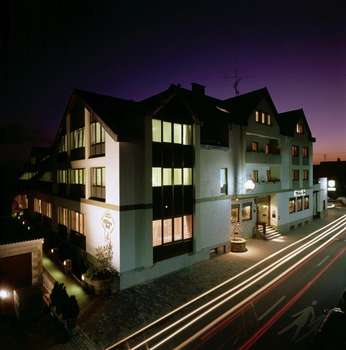 www.loesch-pfaelzer-hof.de