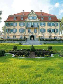 www.schloss-neutrauchburg.de