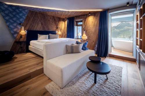 www.burghotel-falkenstein.de