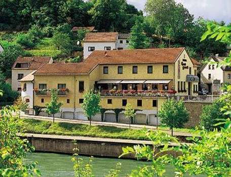 www.hotel-haus-schons.de