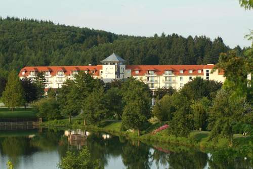 www.parkhotel-weiskirchen.de