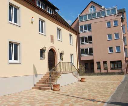 www.zur-schmiede.com