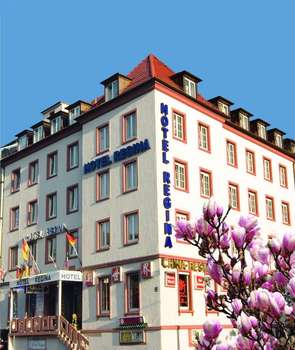 www.hotel-regina-wuerzburg.de