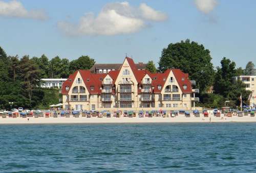 www.strandhotel-groemitz-ostsee.de