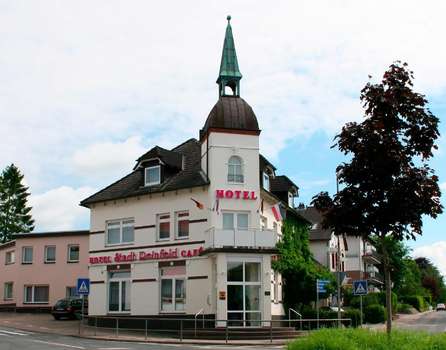 www.hotel-stadt-reinfeld.de