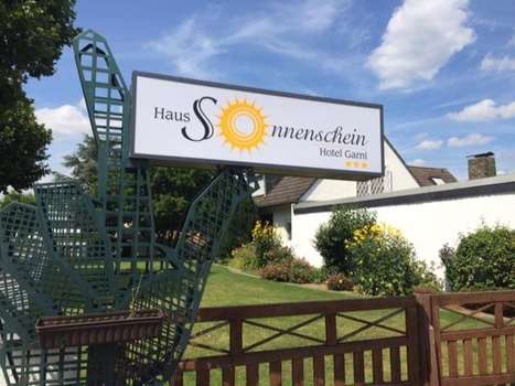 www.hotelgarni-sonnenschein.de