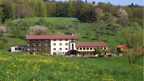 www.dornroeschen-annelsbach.de