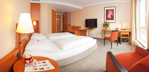 www.airporthotel-fontane.de