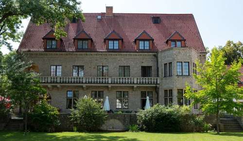 www.parkhotel-halberstadt.de