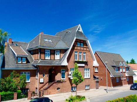 www.hotel-camenz-guestrow.de