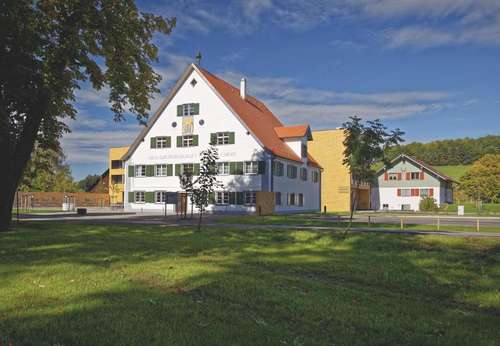 www.hofgut-farny.de