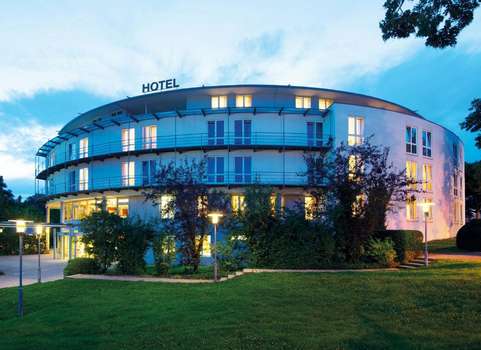 www.hotel-kapuzinerhof.de