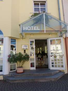 www.hotelamtheater.de