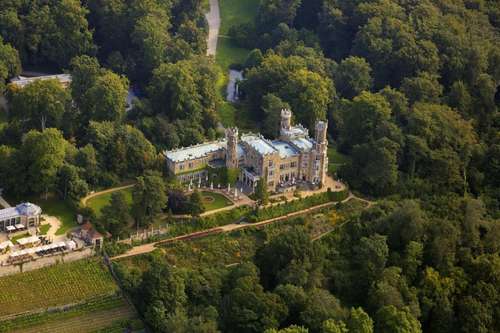 www.schloss-eckberg.de