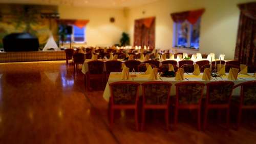 www.landhotel-wilhelm-busch.com