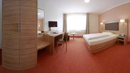 www.hotel-falkenhagen.de