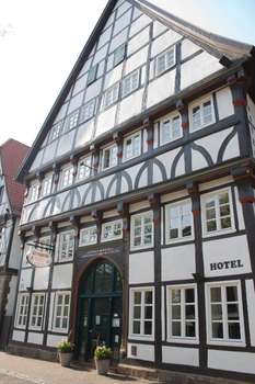 www.alt-warburg.de
