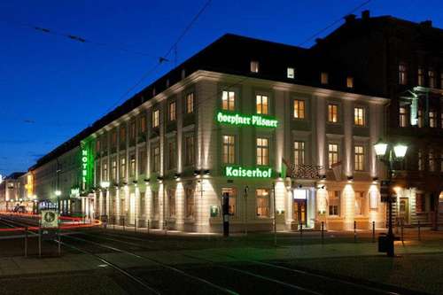 www.hotelkaiserhof-ka.de